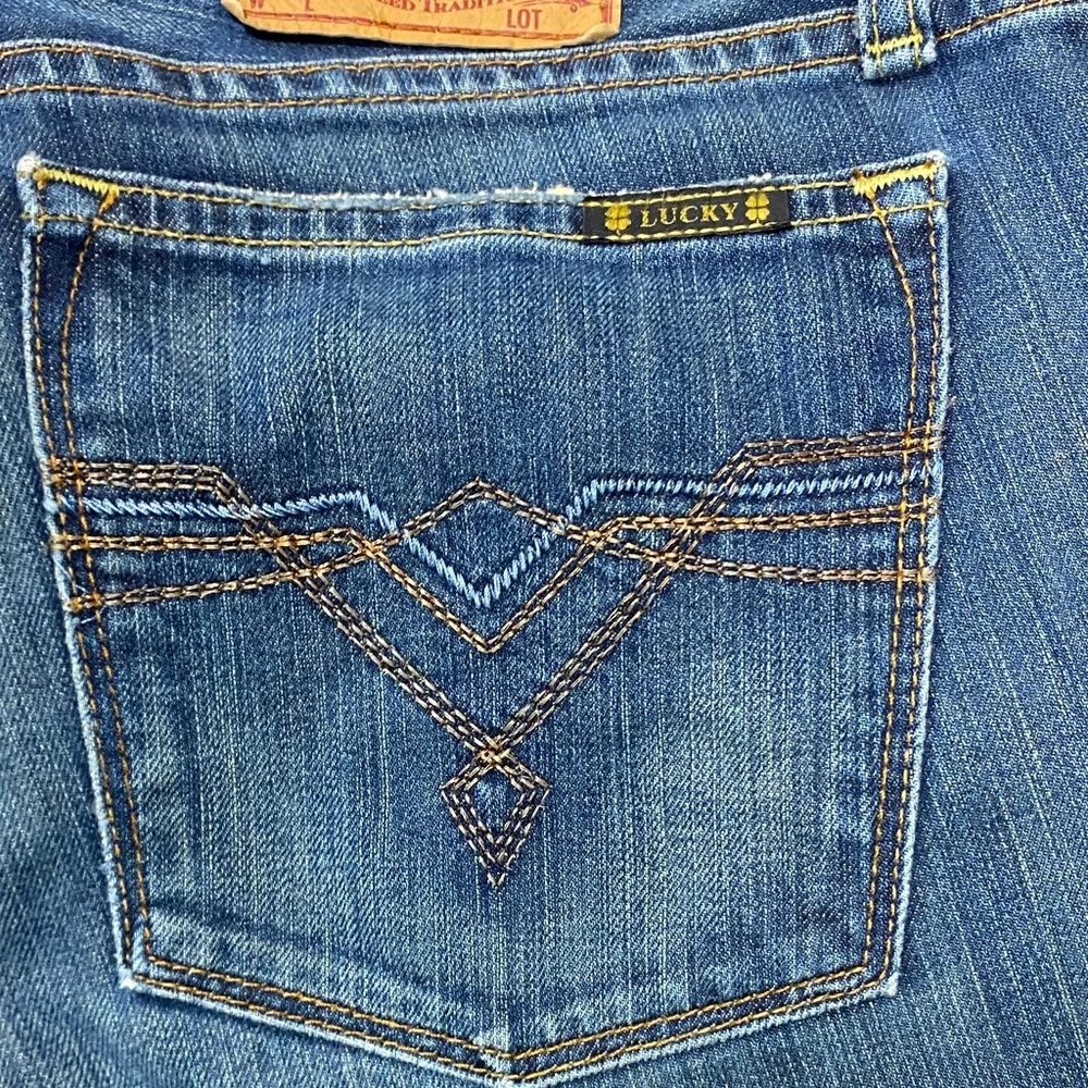 Lucky Brand size 16/33 Dungarees Straight boot Jeans‎ stretch casual comfy - Picture 3 of 16